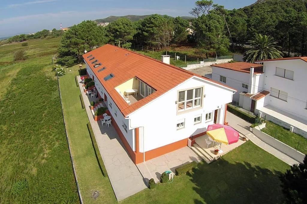 Apartamento Playa De Larino Gándara Екстериор снимка