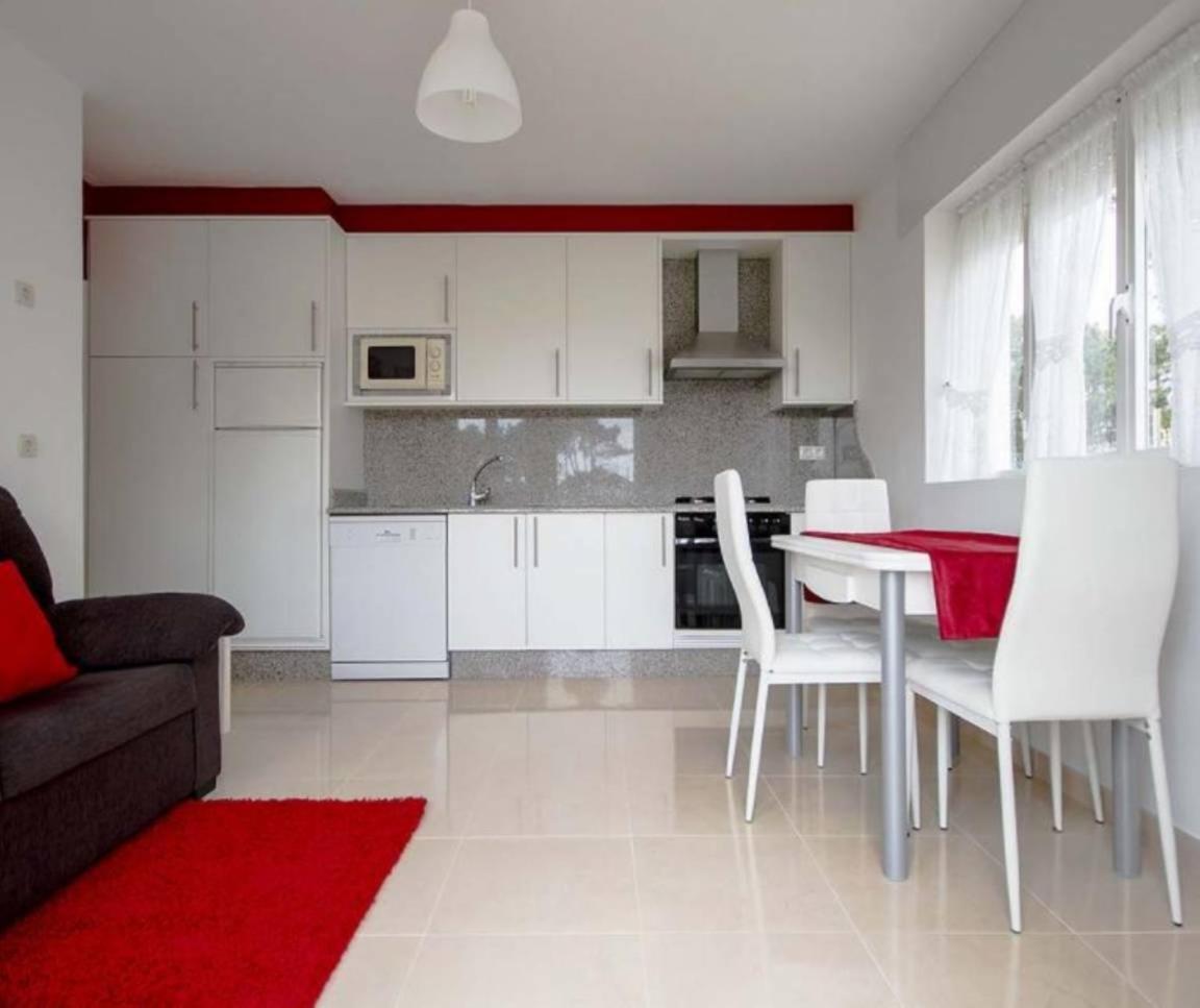 Apartamento Playa De Larino Gándara Екстериор снимка